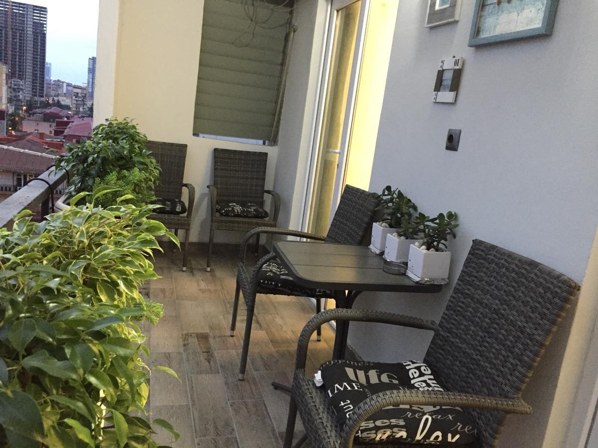 Apartamento Batumi Heaven Exterior foto